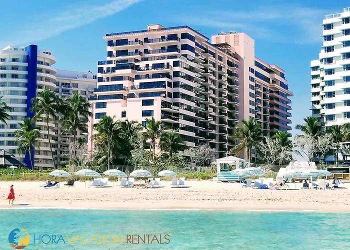 Deluxe Beach Resort - HORA RENTALS